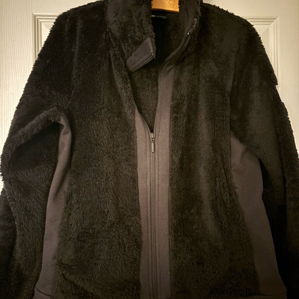 The North Face Women's Black Fleece Jacket